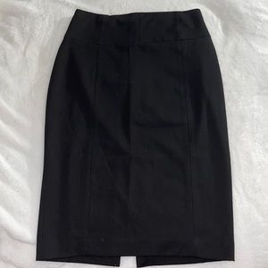 EXPRESS black pencil skirt. Size 4.